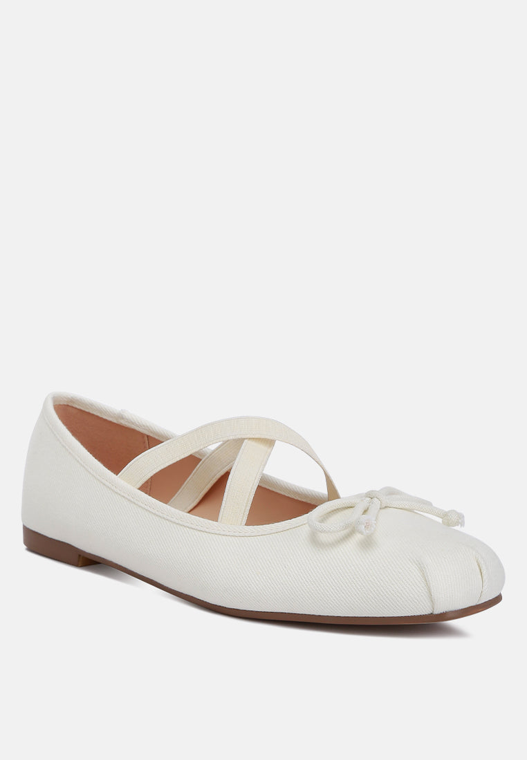 women criss cross strap ballet flats#color_beige