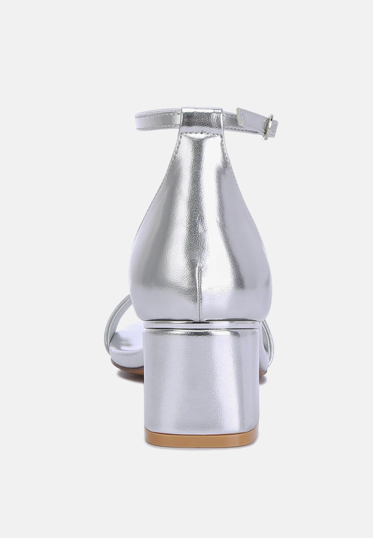women metallic block heels#color_silver