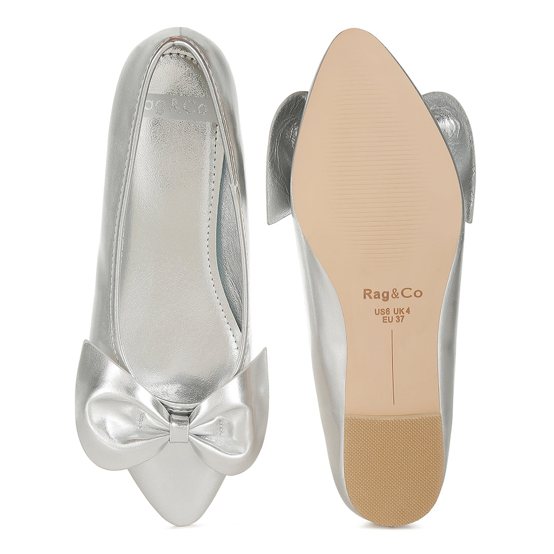 metallic pleather bow ballerinas
#color_silver