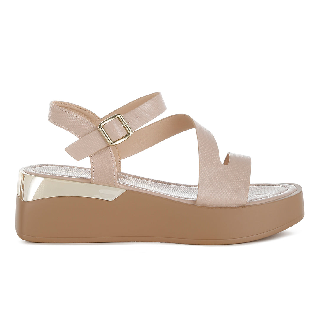 chunky flatform sandals
#color_beige