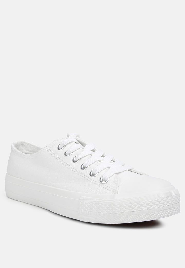 cloudwalk casual canvas dailywear sneakers#color_white