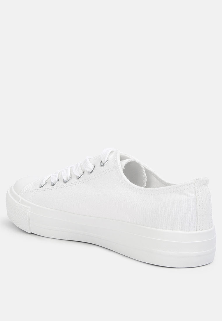 cloudwalk casual canvas dailywear sneakers#color_white