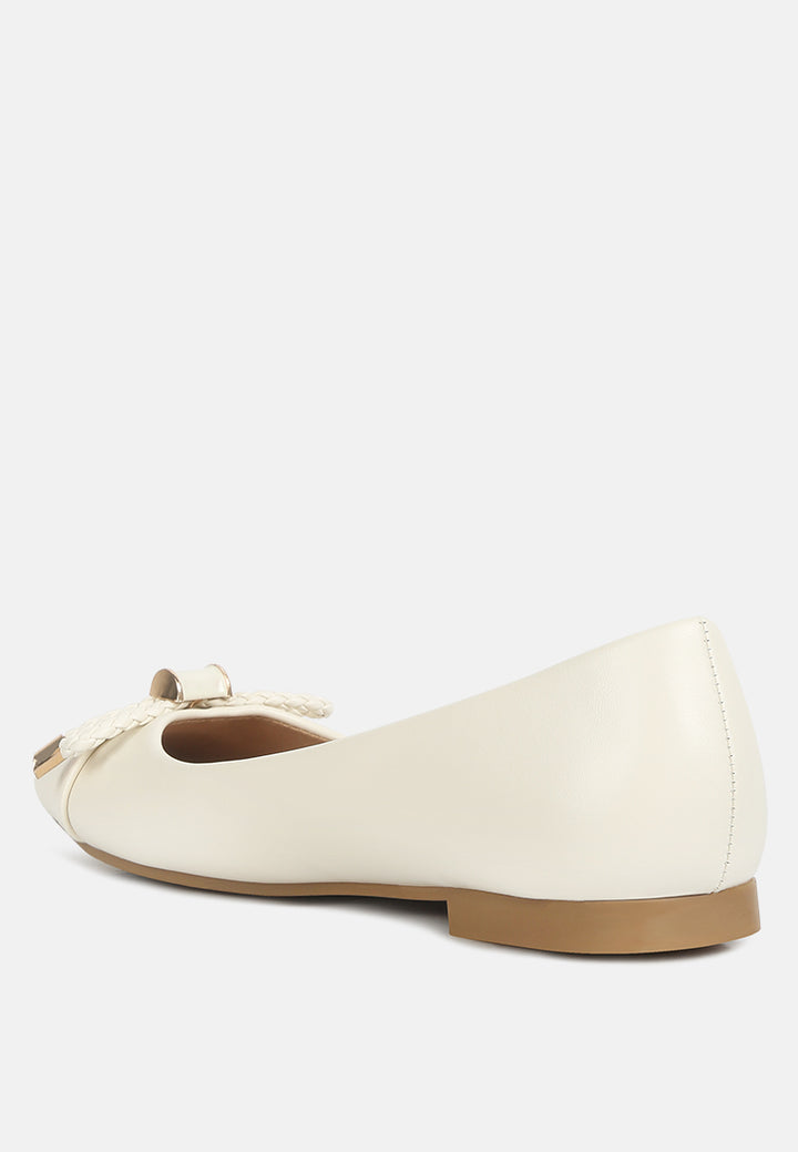 women metallic embellished flat ballerinas#color_ivory