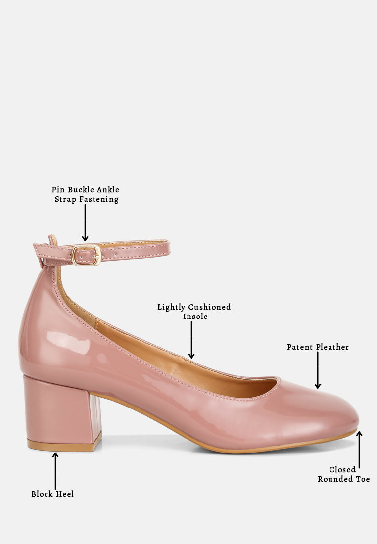 women ankle strap low block heel sandals#color_blush