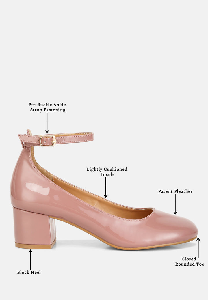 women ankle strap low block heel sandals#color_blush