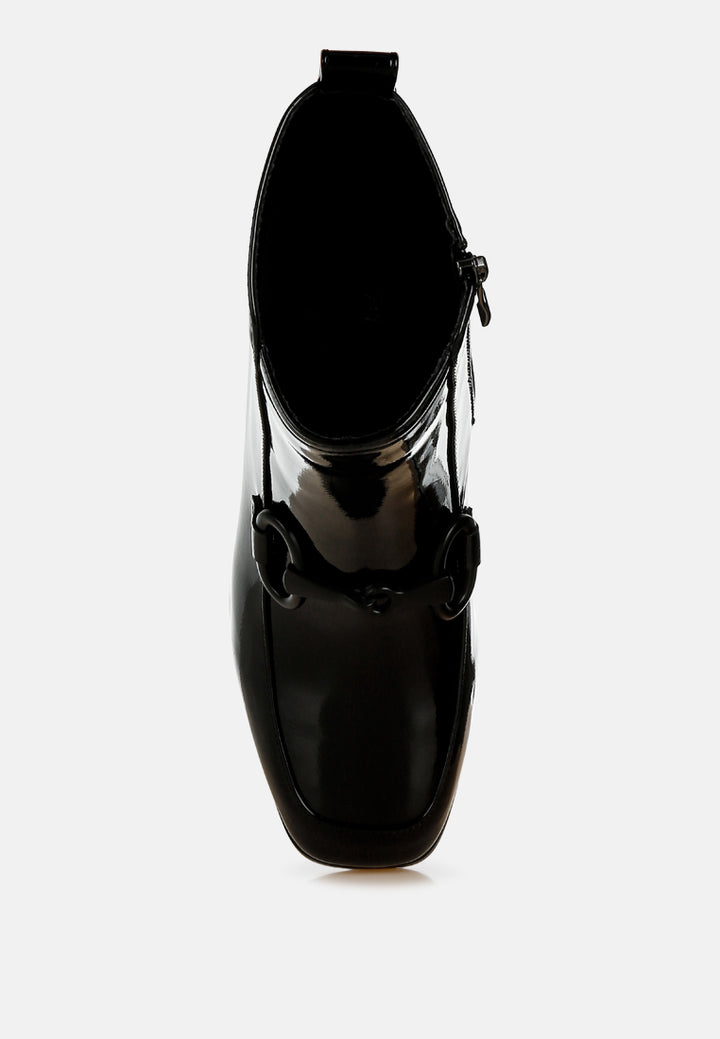 textured block heel ankle boots#colour_black