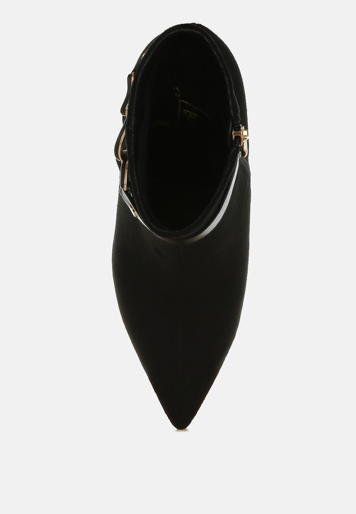 chain belt detail ankle boots#colour_beige