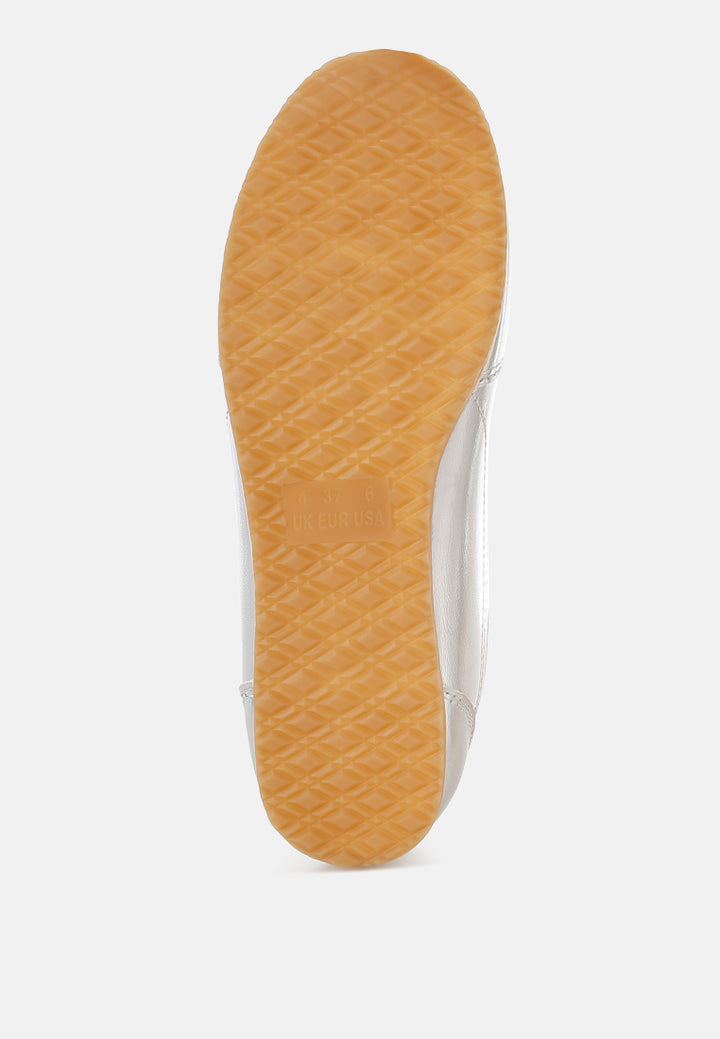 Women Metallic Pleather Sneakers