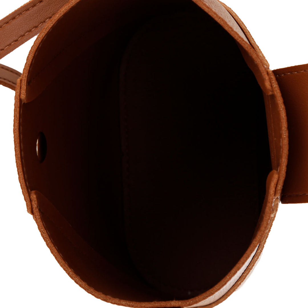 flap closure sling bag#color_tan
