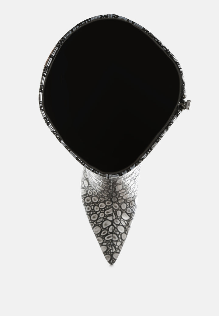 tear shaped faux leather boots#colour_black