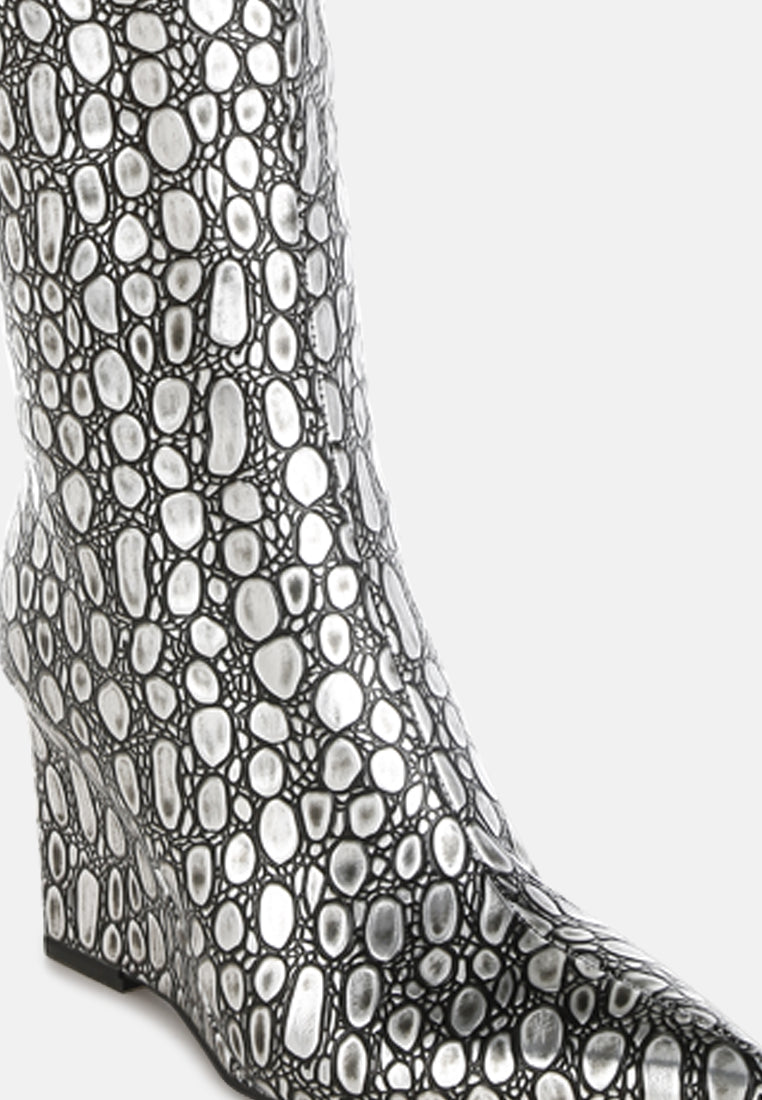 tear shaped faux leather boots#colour_black