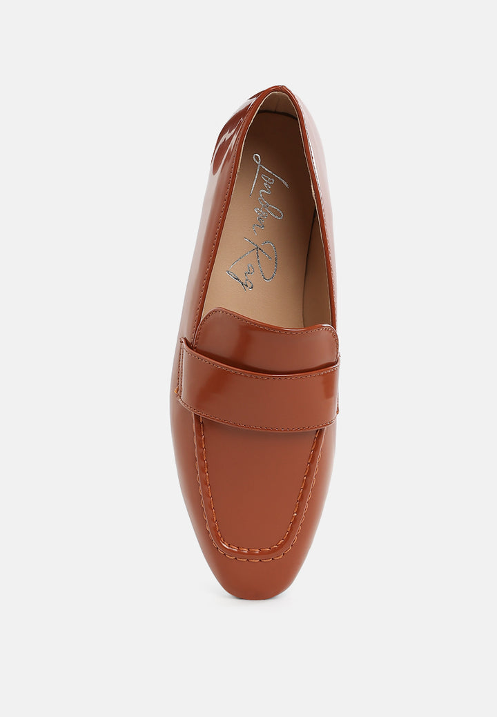 women flat heel loafers#color_brown