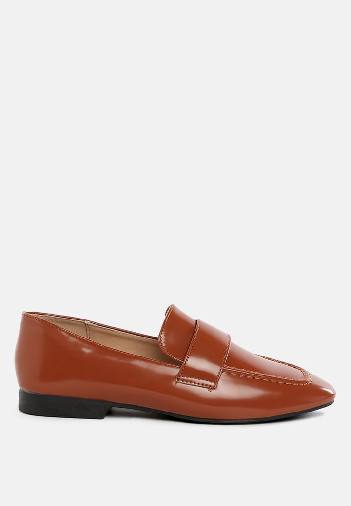 women flat heel loafers#color_brown