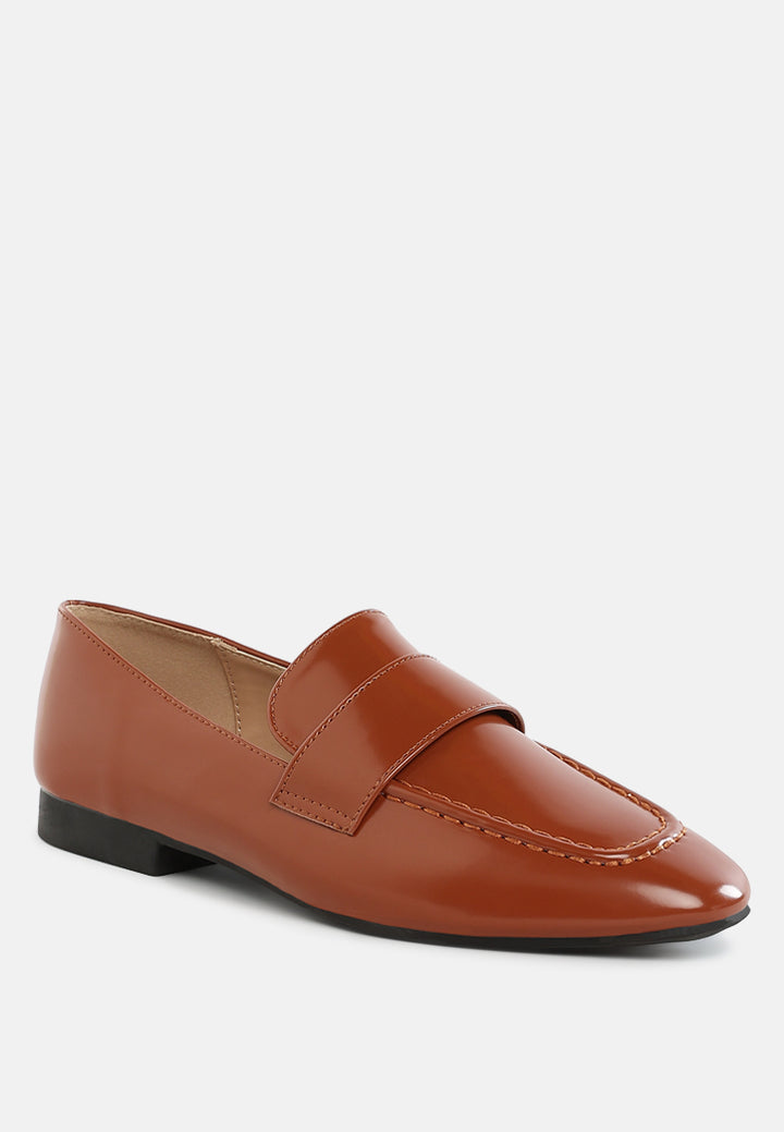 women flat heel loafers#color_brown