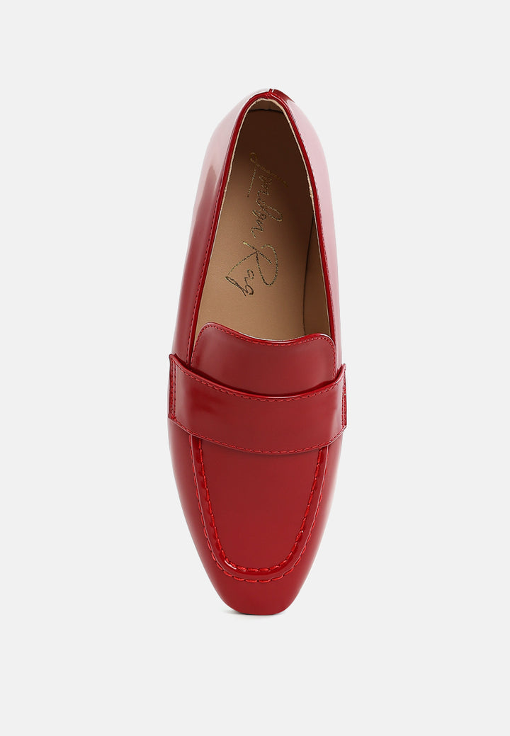 women flat heel loafers#color_dark-red