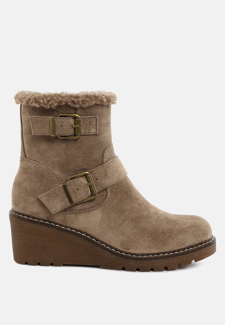 women faux fur harness boots#color_taupe