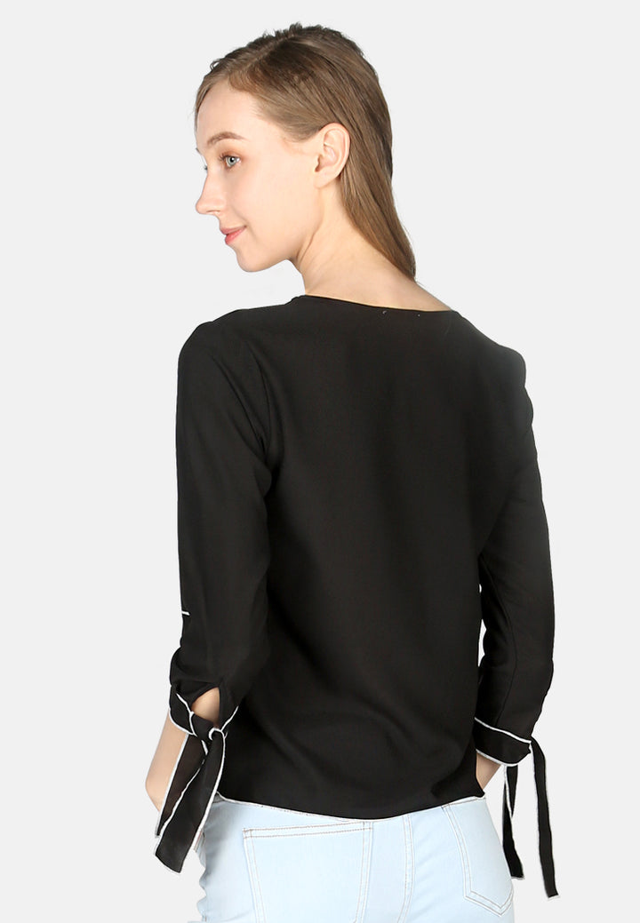 Black Elbow Sleeve Casual Top