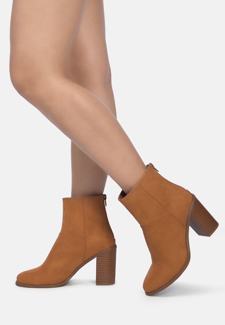 Women Block Heeled Ankle Boots