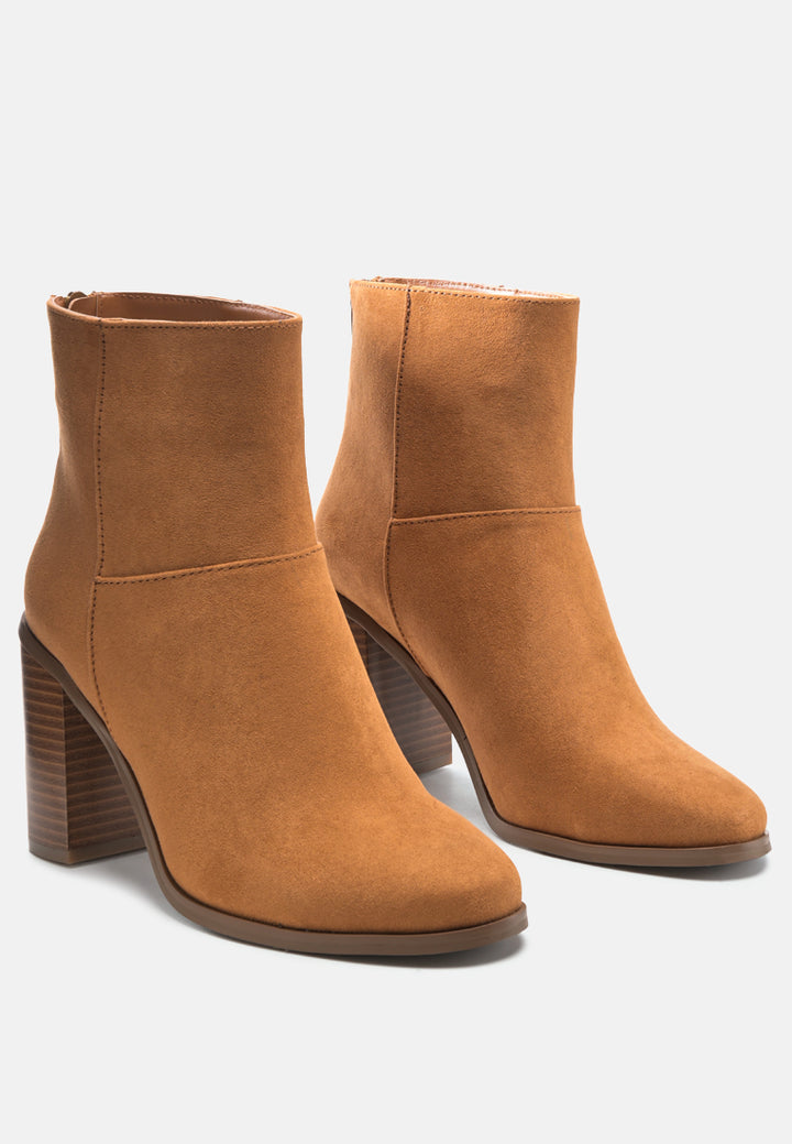 Women Block Heeled Ankle Boots