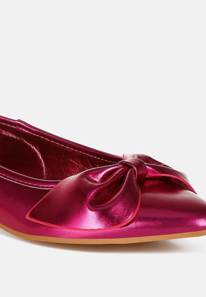 women metallic pleather bow ballerinas#color_fuchsia