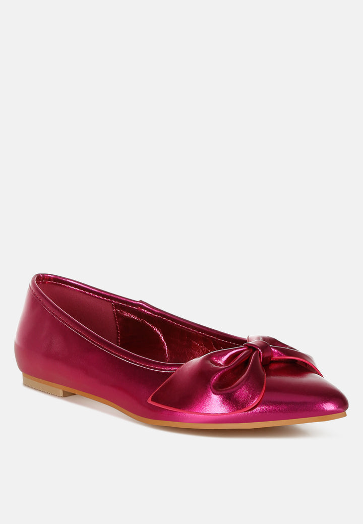 women metallic pleather bow ballerinas#color_fuchsia