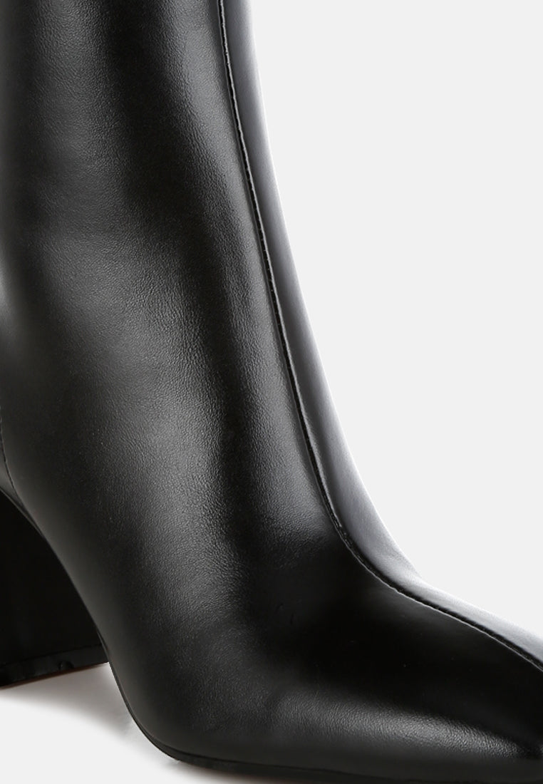 women square toe ankle boots#color_black