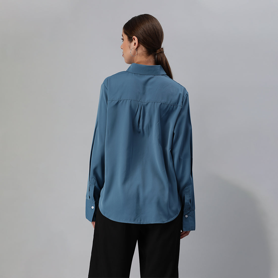 basic long sleeved collared shirt#color_navy