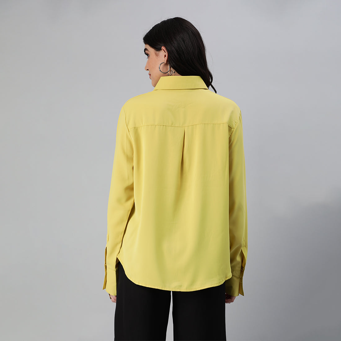 basic long sleeved collared shirt#color_yellow