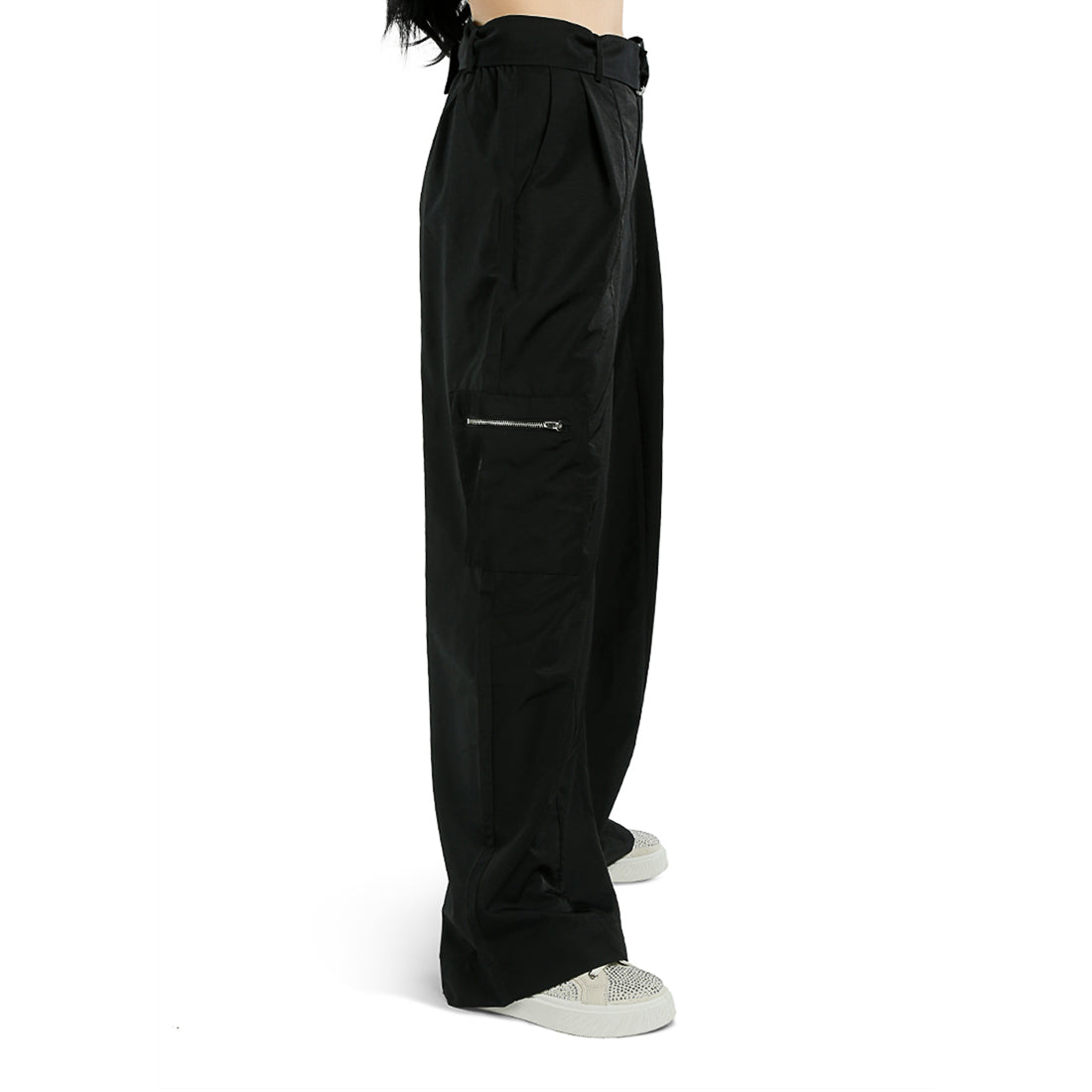 relaxed woven cargo pants with belt#color_black