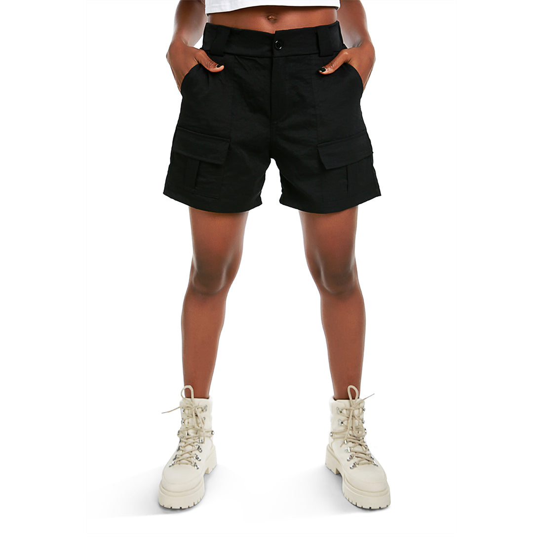 belt loop solid cargo shorts#color_black