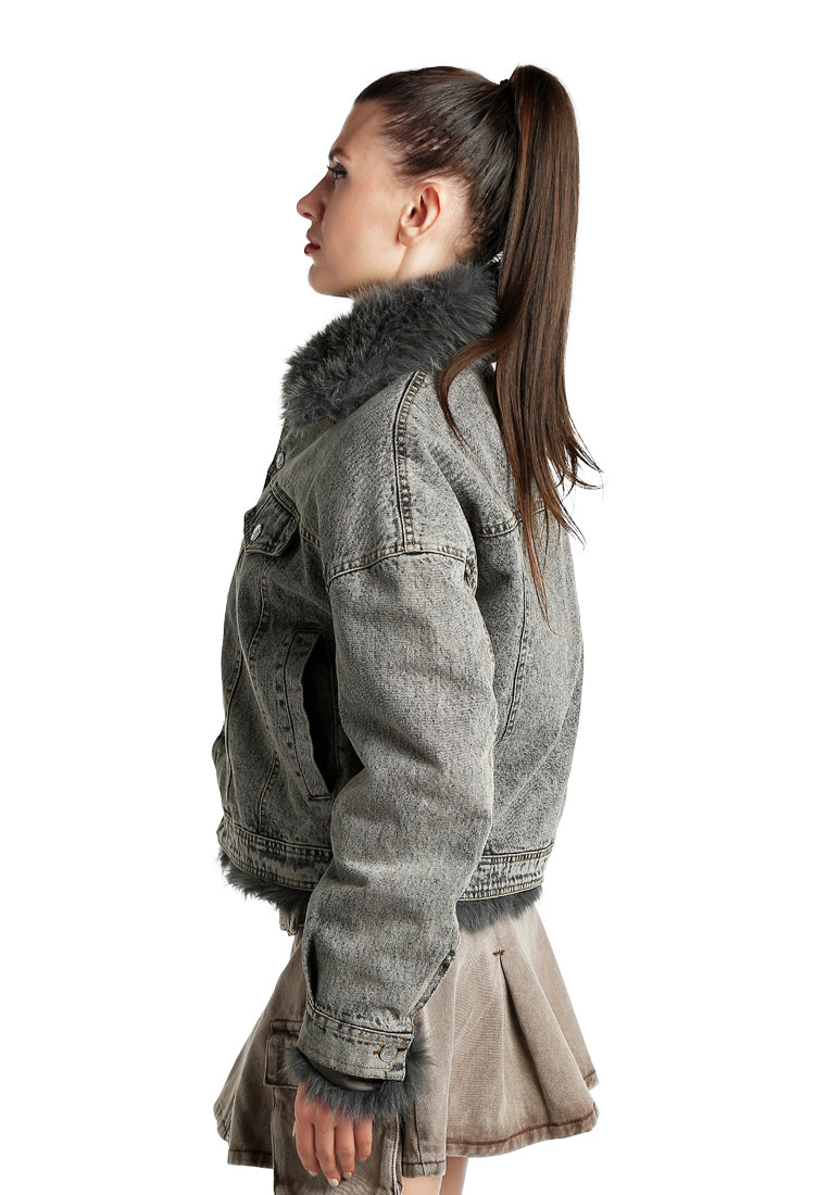 Faux Fur Collar Denim Jacket In Grey