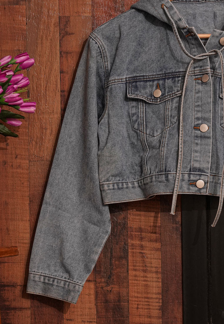 women cropped denim hoodie jacket#color_light-blue