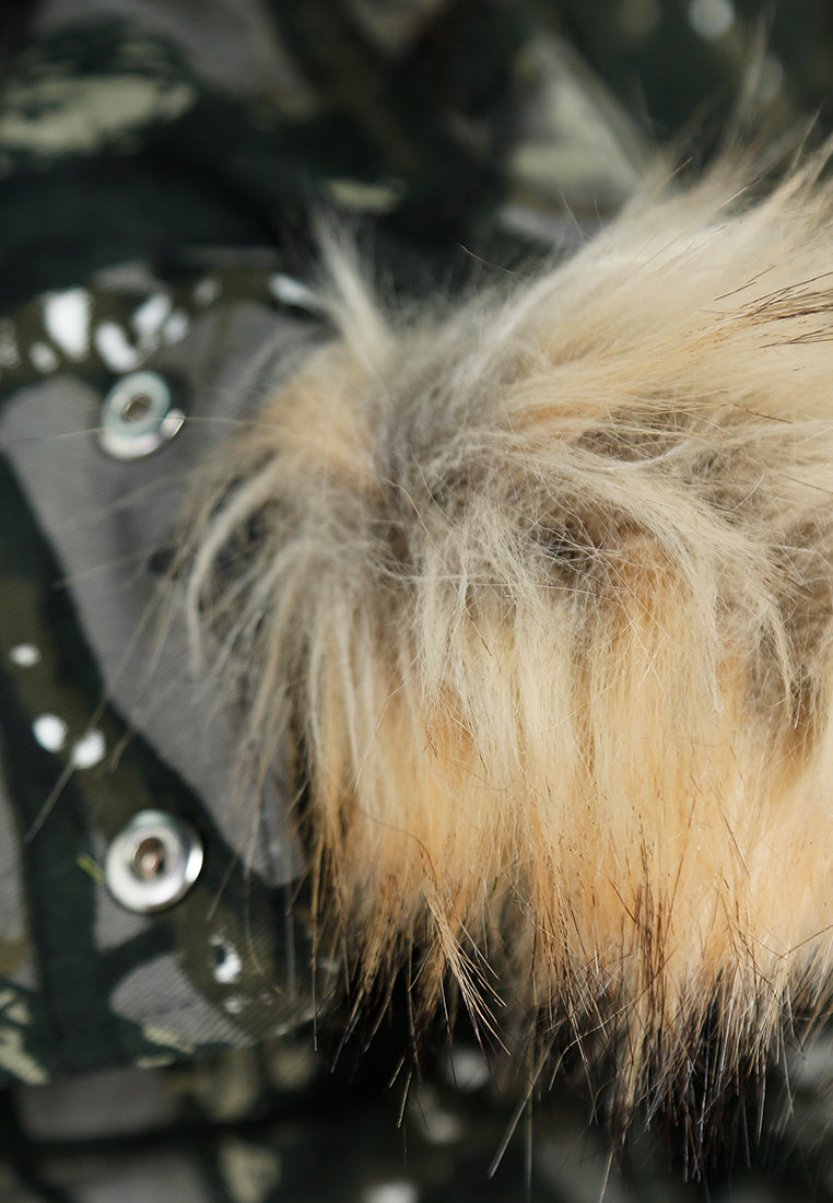 women military style puffer jacket#color_camouflague