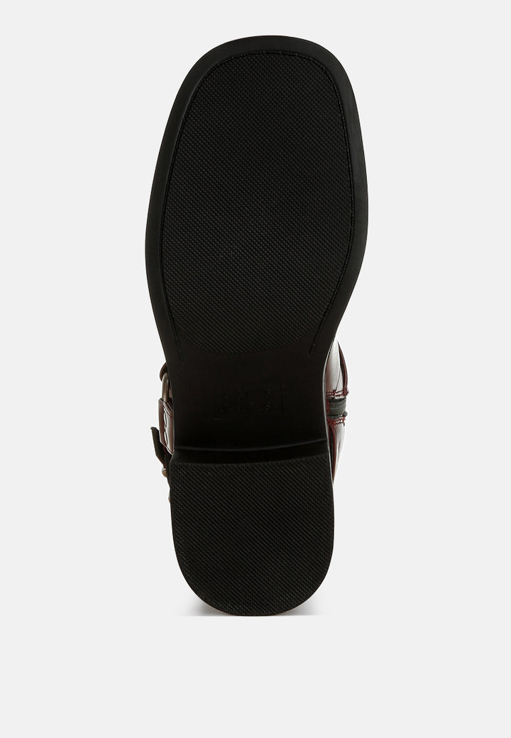 women harness detail biker boots#color_burgundy