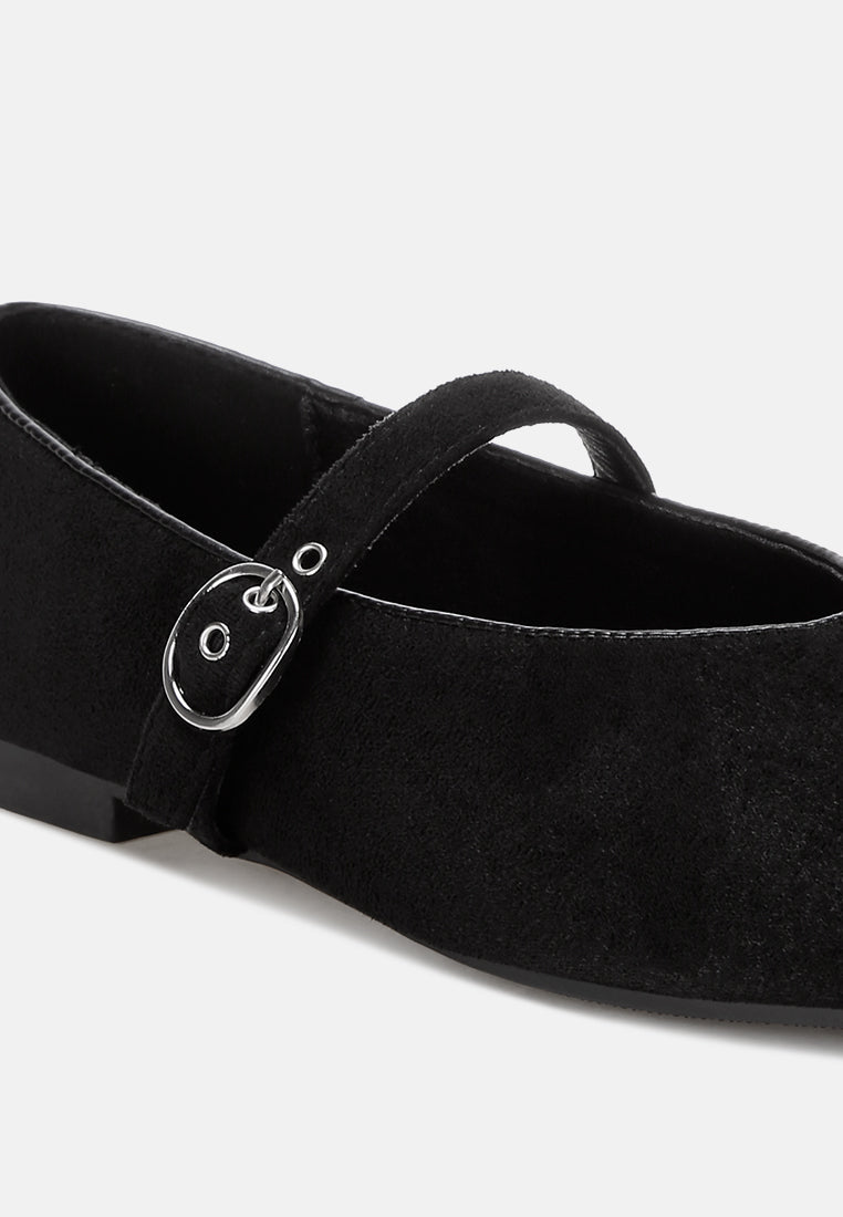 #color_black-suede
