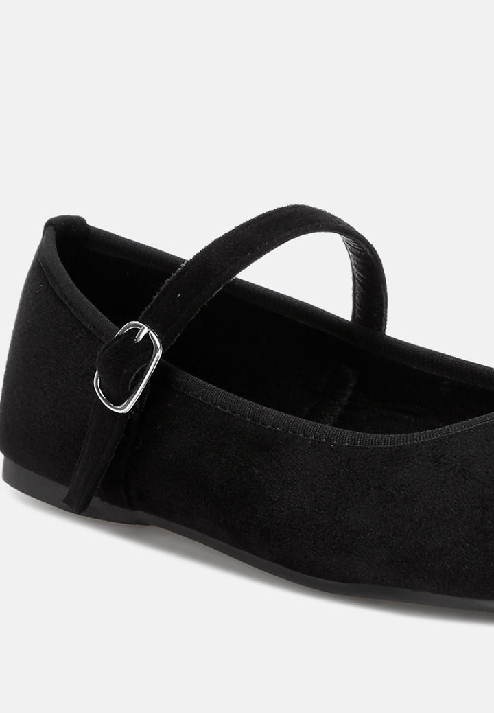 #color_black-suede