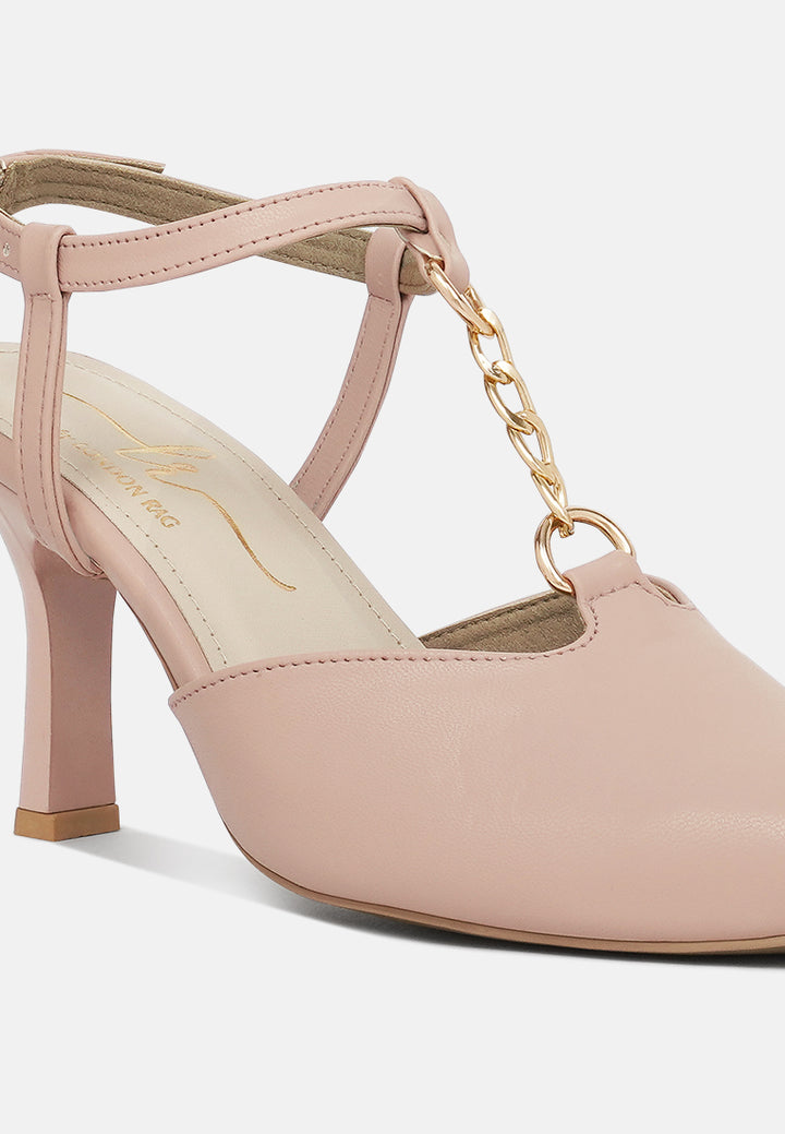 women metallic chain t strap sandals#color_nude