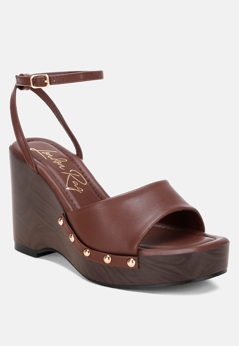 #color_brown
