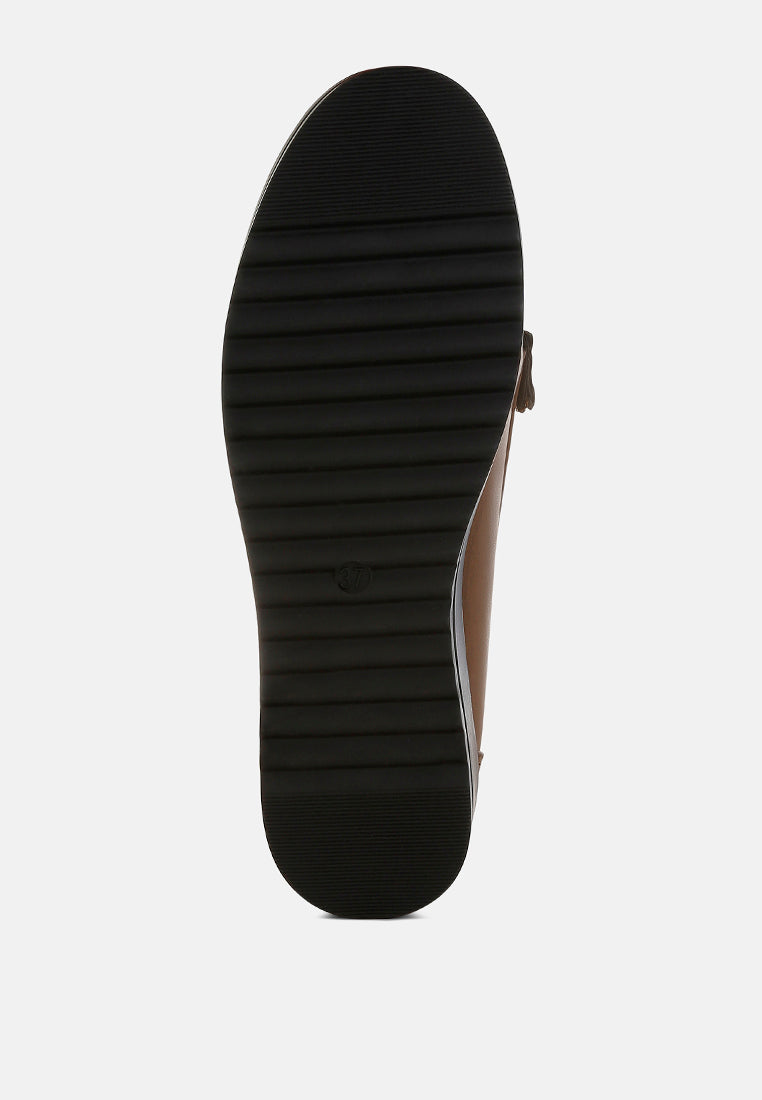 women fringed nubuck loafers#color_taupe