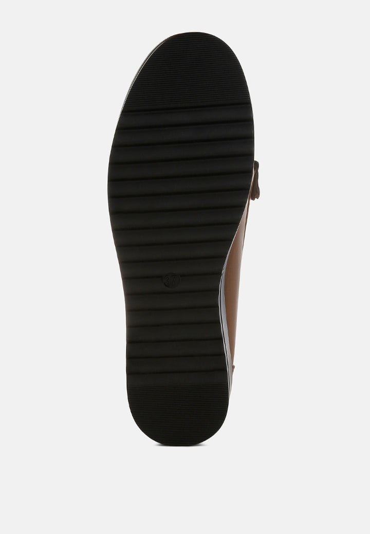 croyda fringed nubuck loafers#color_taupe