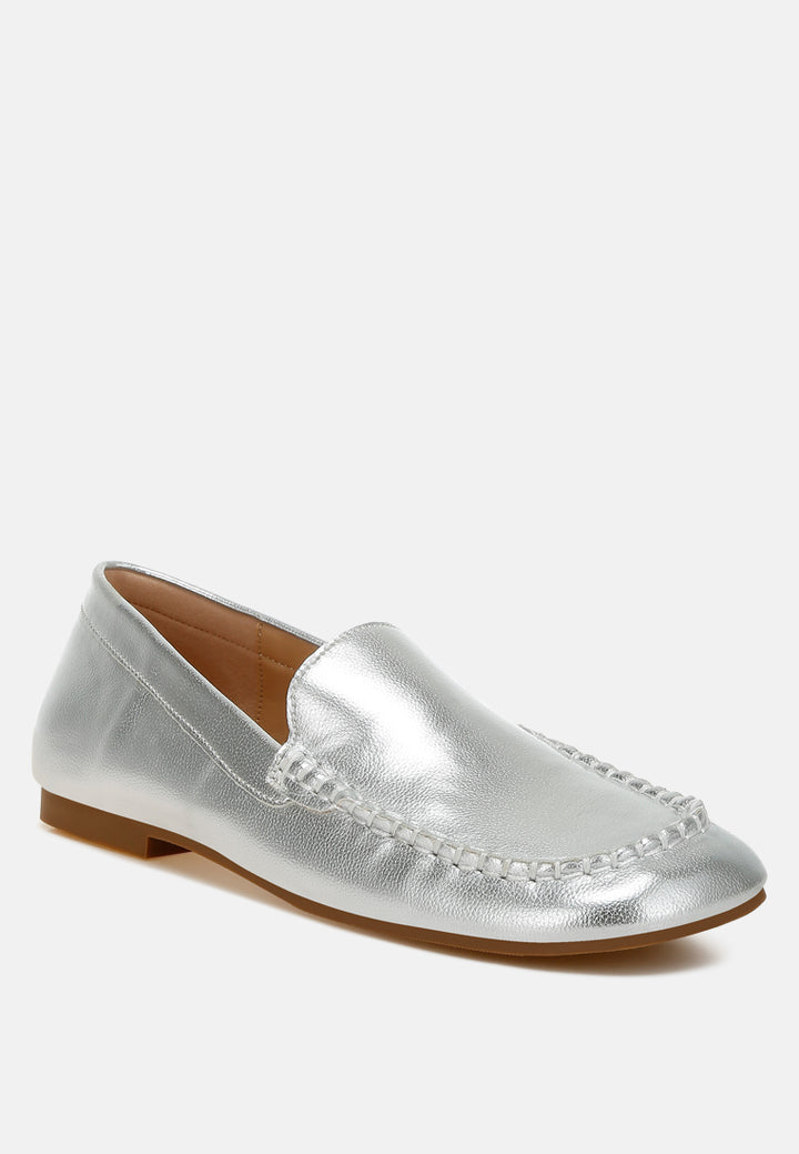 Women Metallic Pleather Loafers