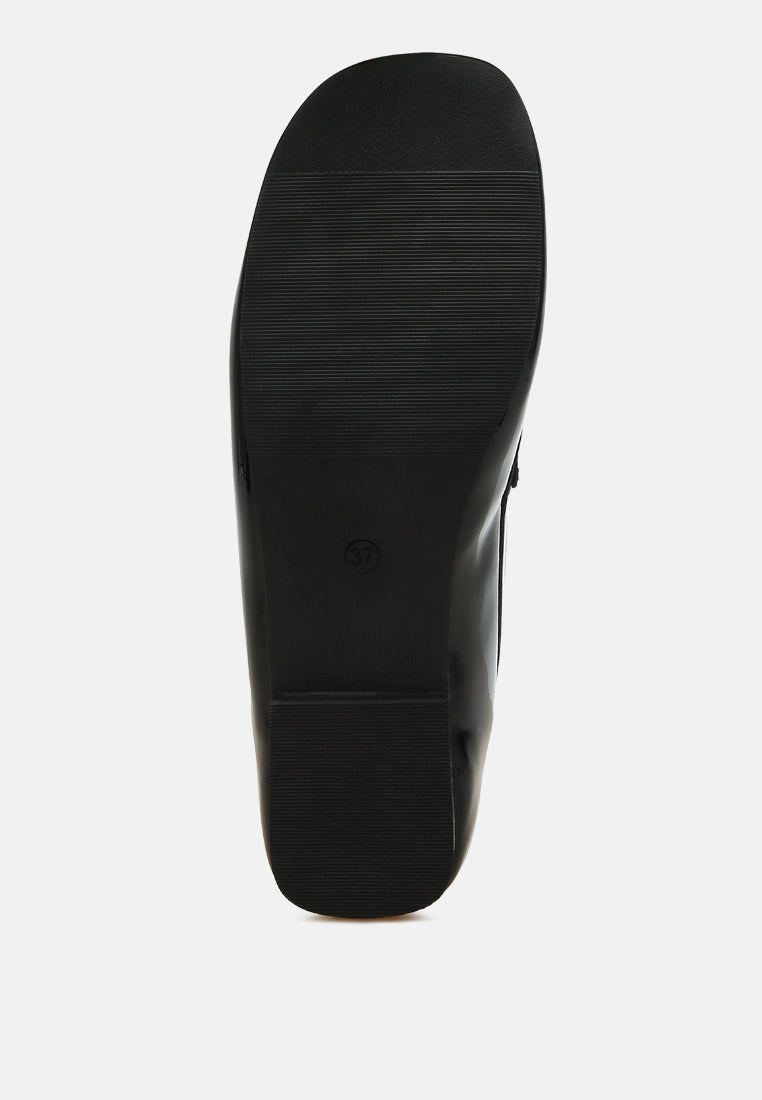 women metallic pleather loafers#color_black