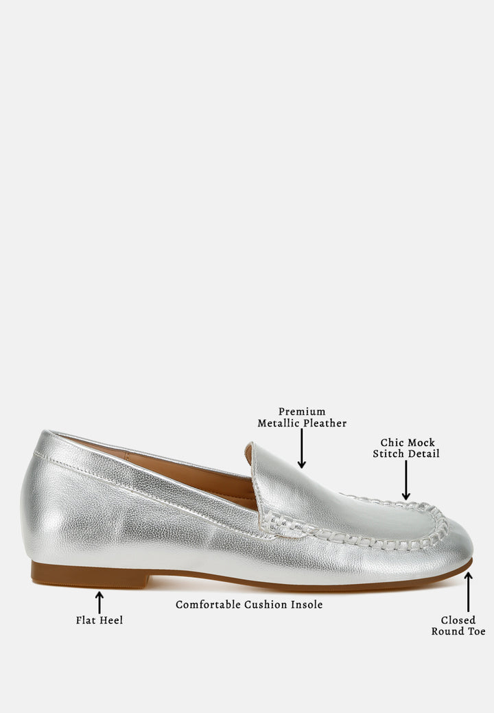 Women Metallic Pleather Loafers