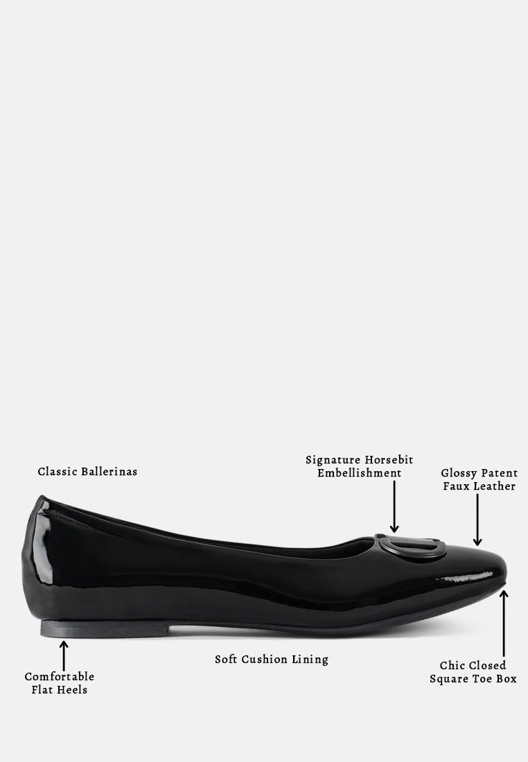women glossy faux leather horsebit ballerinas#color_black
