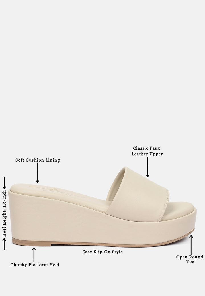 women classic faux leather wedges#color_beige