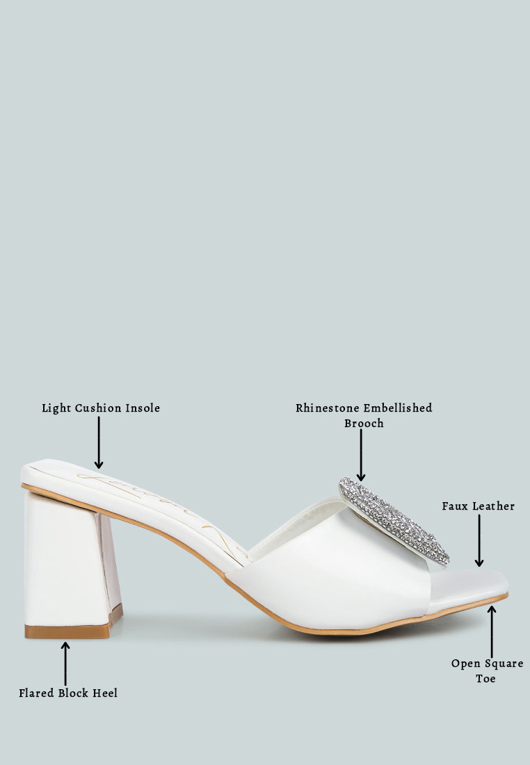 women rhinestones embellished slip on sandals#color_white