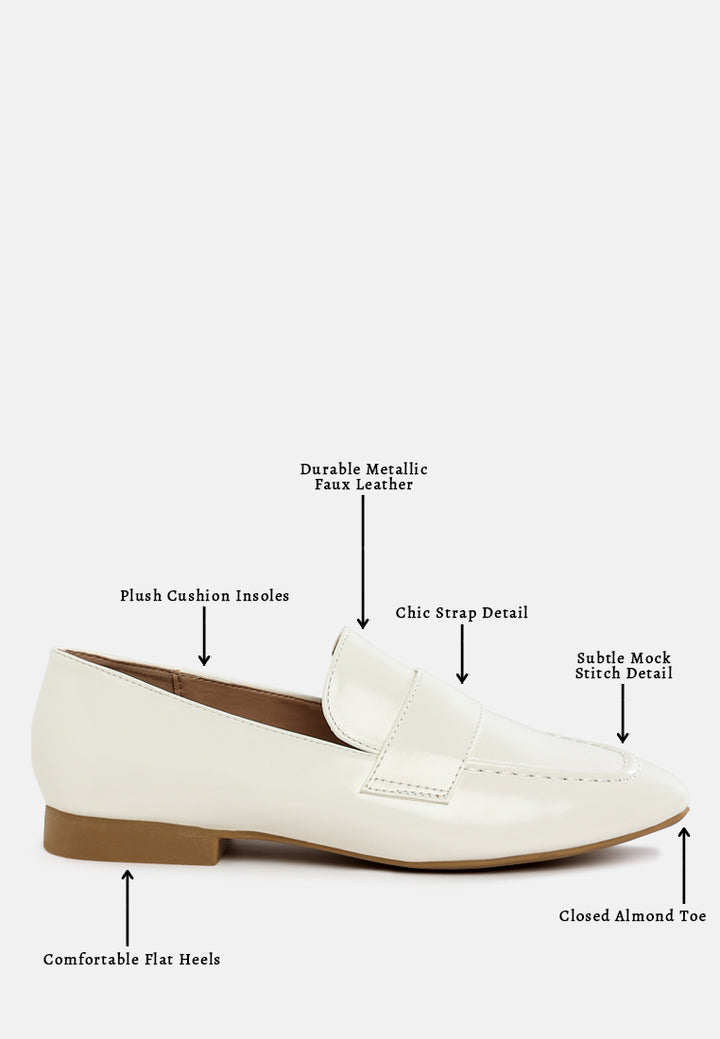 women flat heel loafers#color_off-white