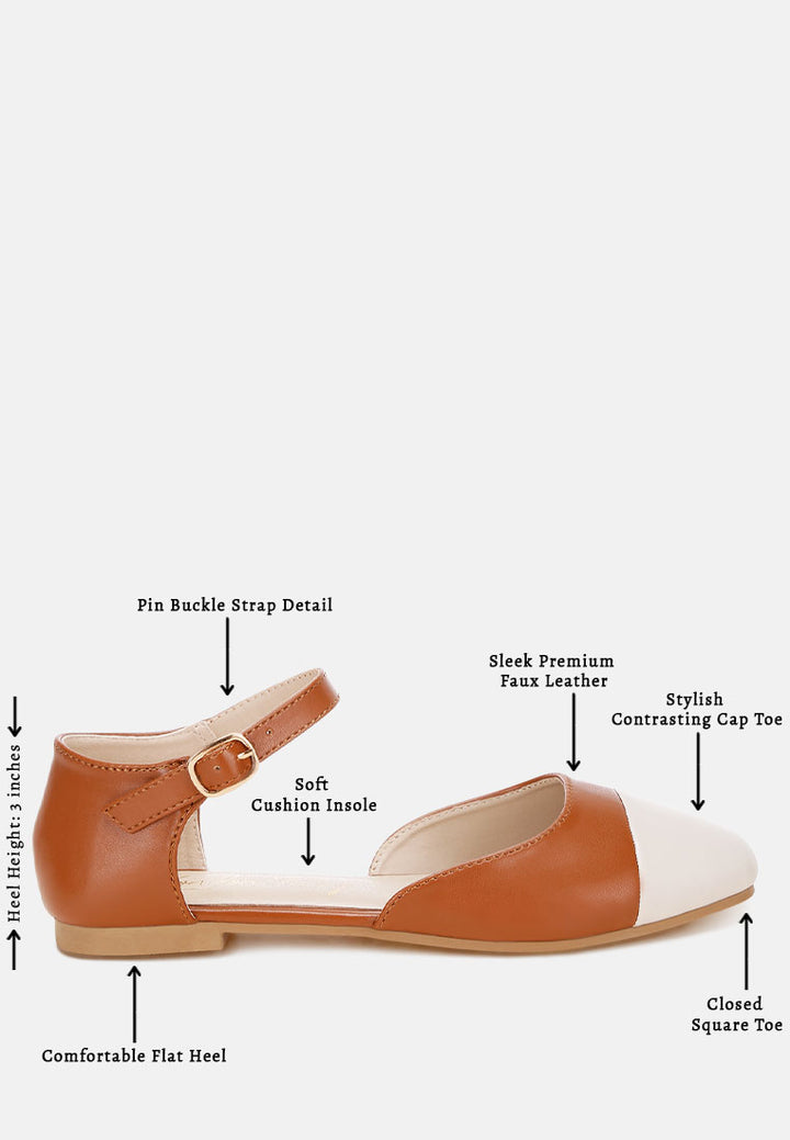 Women Two Tone Flat Sandals
