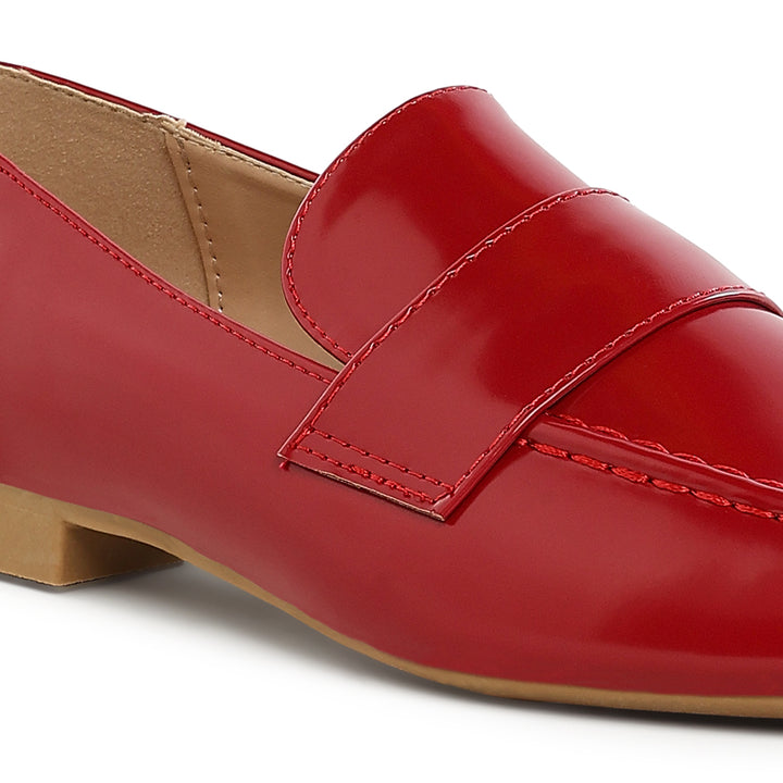 flat heel loafers#color_dark-red