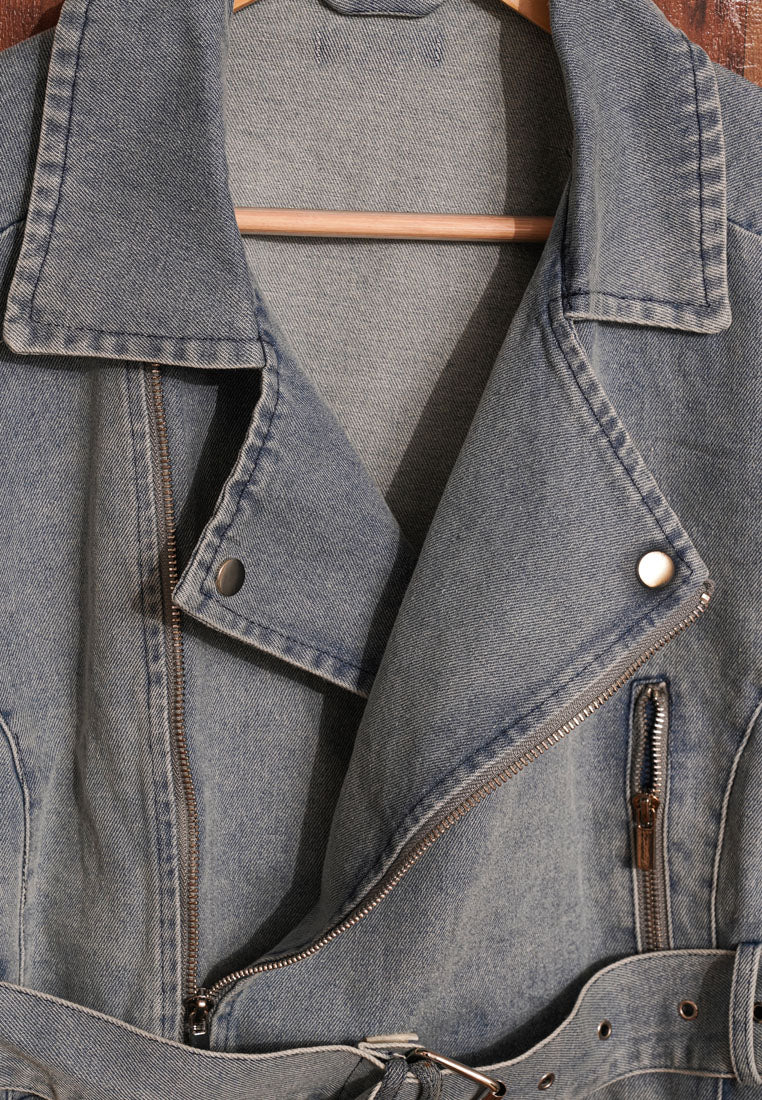 women cropped front zip denim jacket#color_light-blue